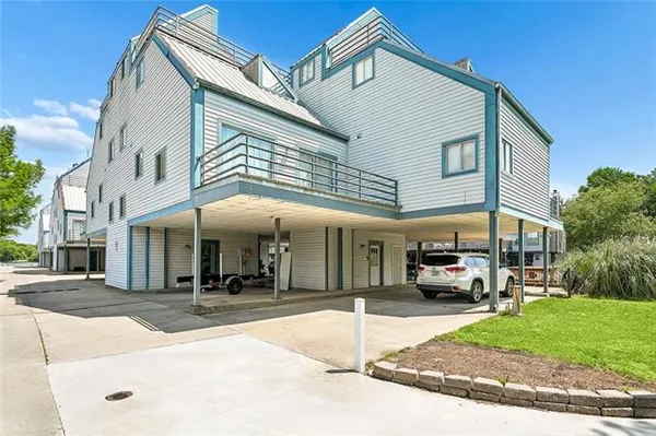$265,000 | 141 Highway 22, Unit C4, Madisonville, LA 70447