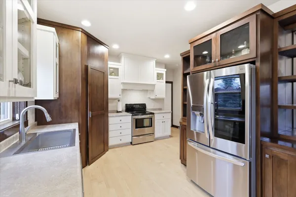$500,000 | N9185 Jonsch Drive, Appleton, WI 54915