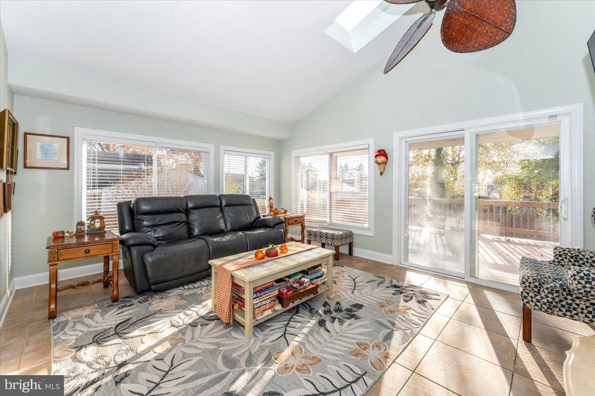 1306 3rd Road Middle River, MD 21220 - Photo 14 of 60 Bright and airy sunlit living space.