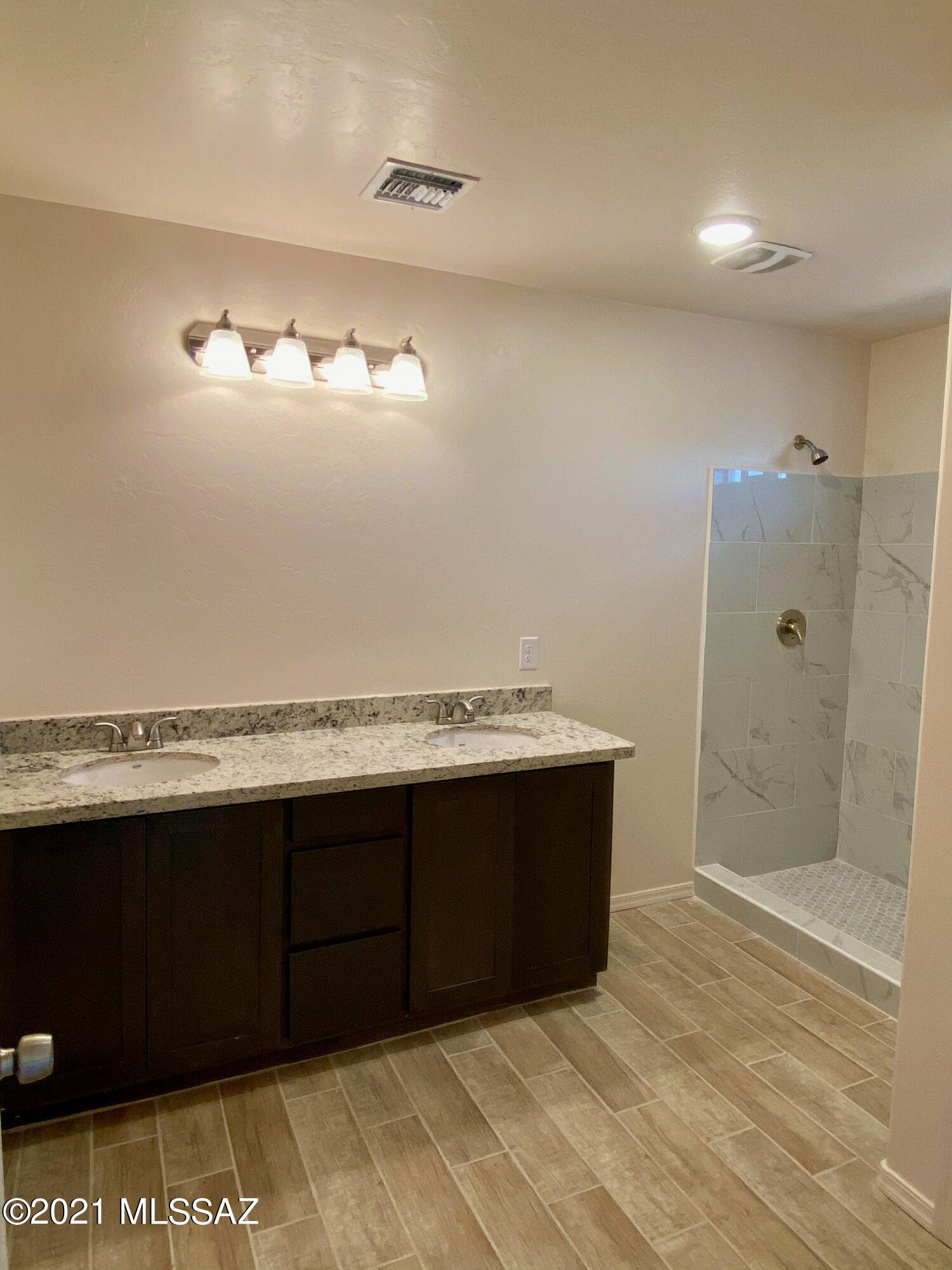 1683 Calle Cabo Rio Rico, AZ 85648 - Photo 24 of 35 Gallery Image 24
