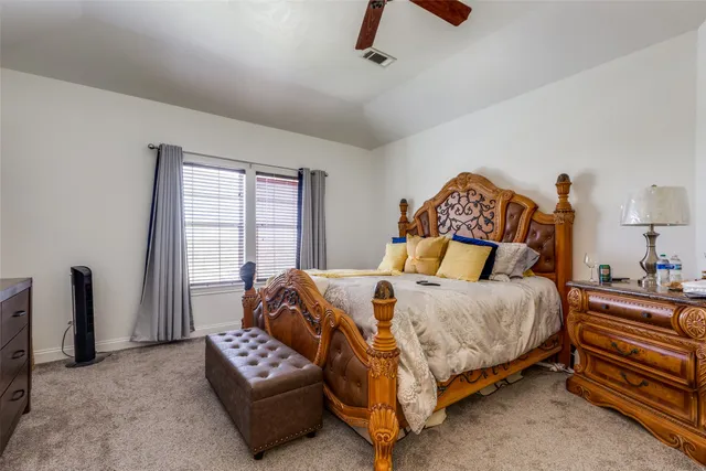 $6,300 | 8 Cypress Point Court, Manvel, TX 77578