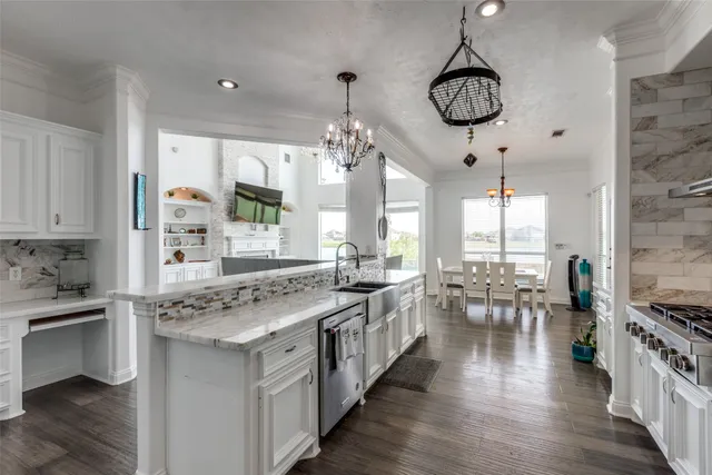 $6,300 | 8 Cypress Point Court, Manvel, TX 77578