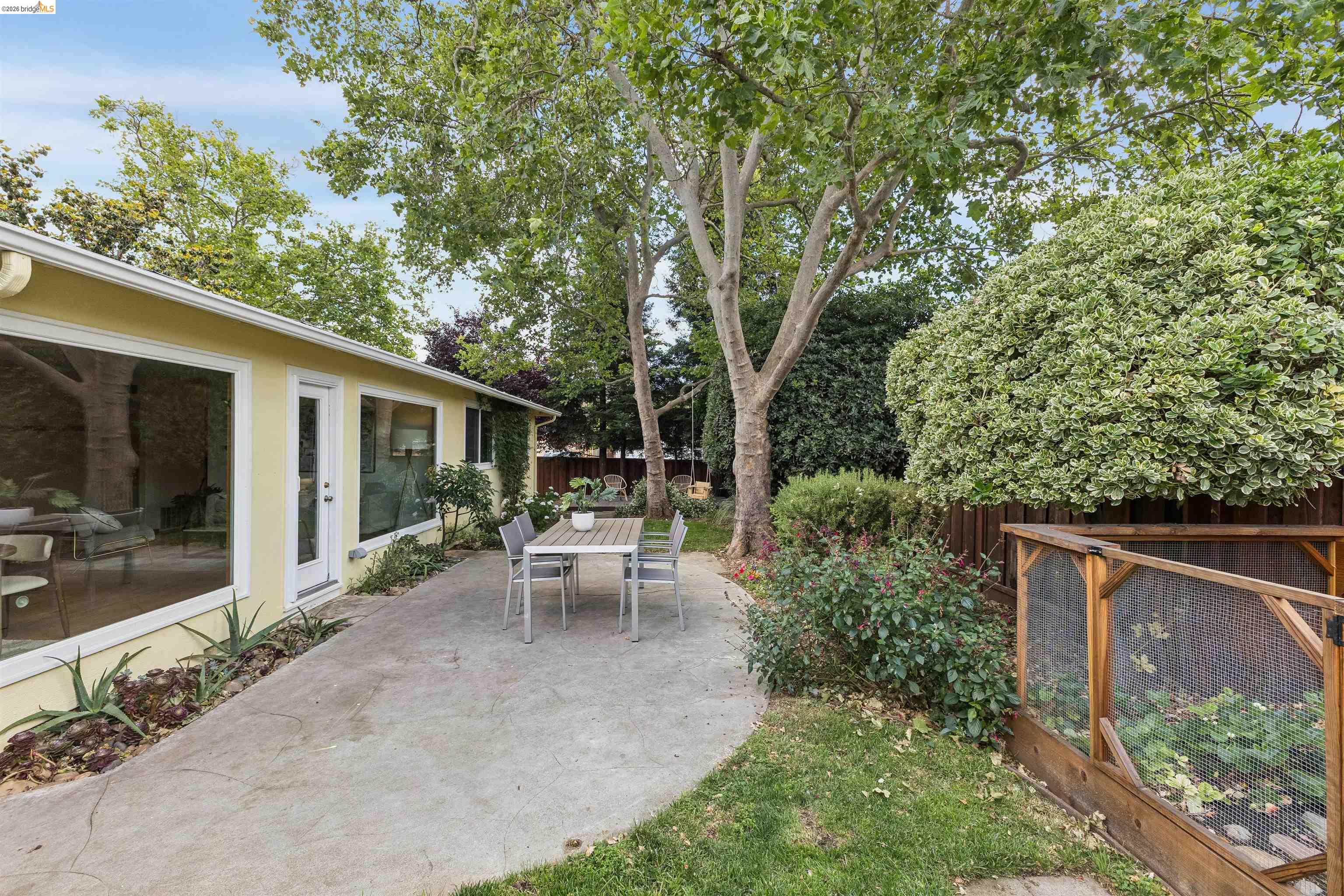 1231 Coventry Road Concord, CA 94518 - Photo 40 of 52