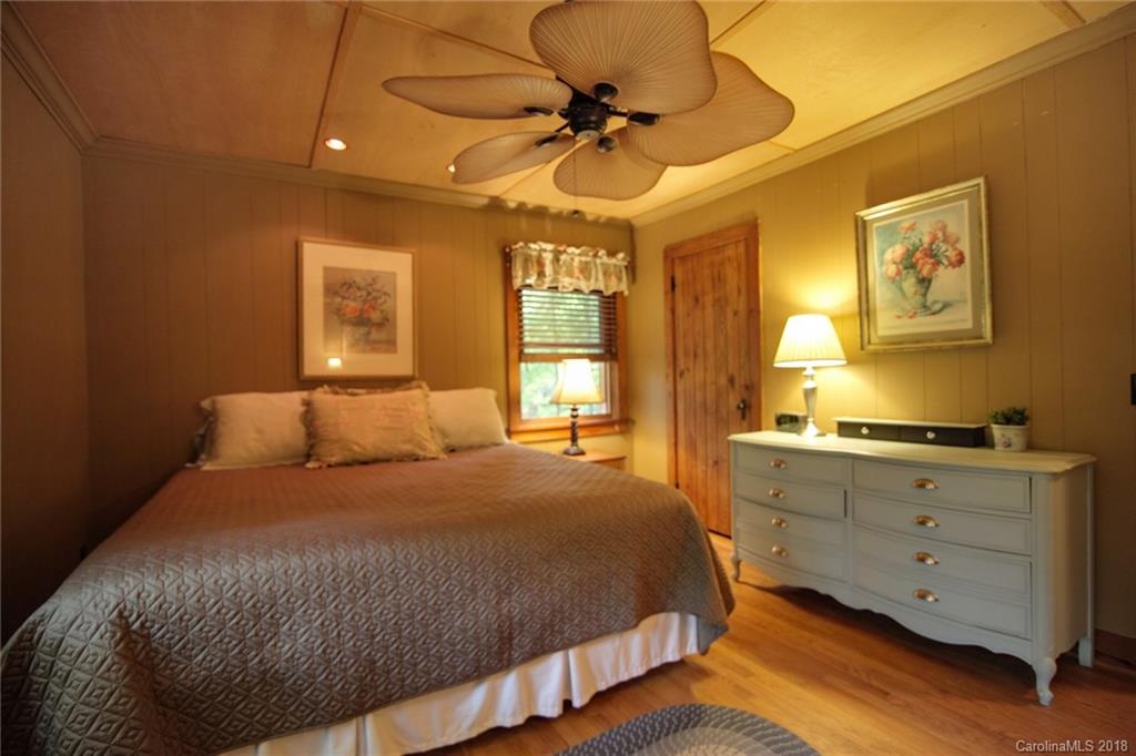 282 Rippy Road Tryon, NC 28782 - Photo 15 of 35