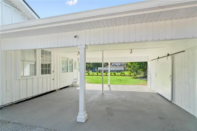 $2,200 | 225 Magnolia Street, Mandeville, LA 70448