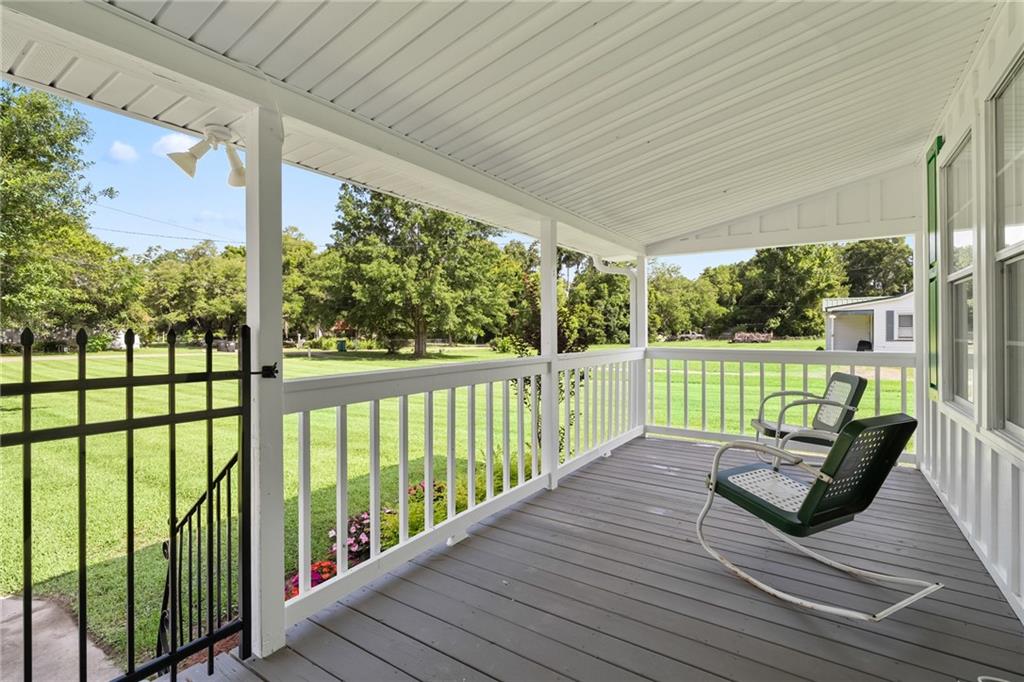 225 Magnolia Street Mandeville, LA 70448 - Photo 4 of 23