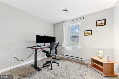 $400,000 | 597 Lancaster Pike, New Providence, PA 17560