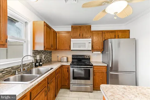 $400,000 | 597 Lancaster Pike, New Providence, PA 17560