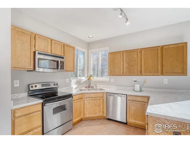 $622,000 | 3828 West 127th Avenue, Broomfield, CO 80020