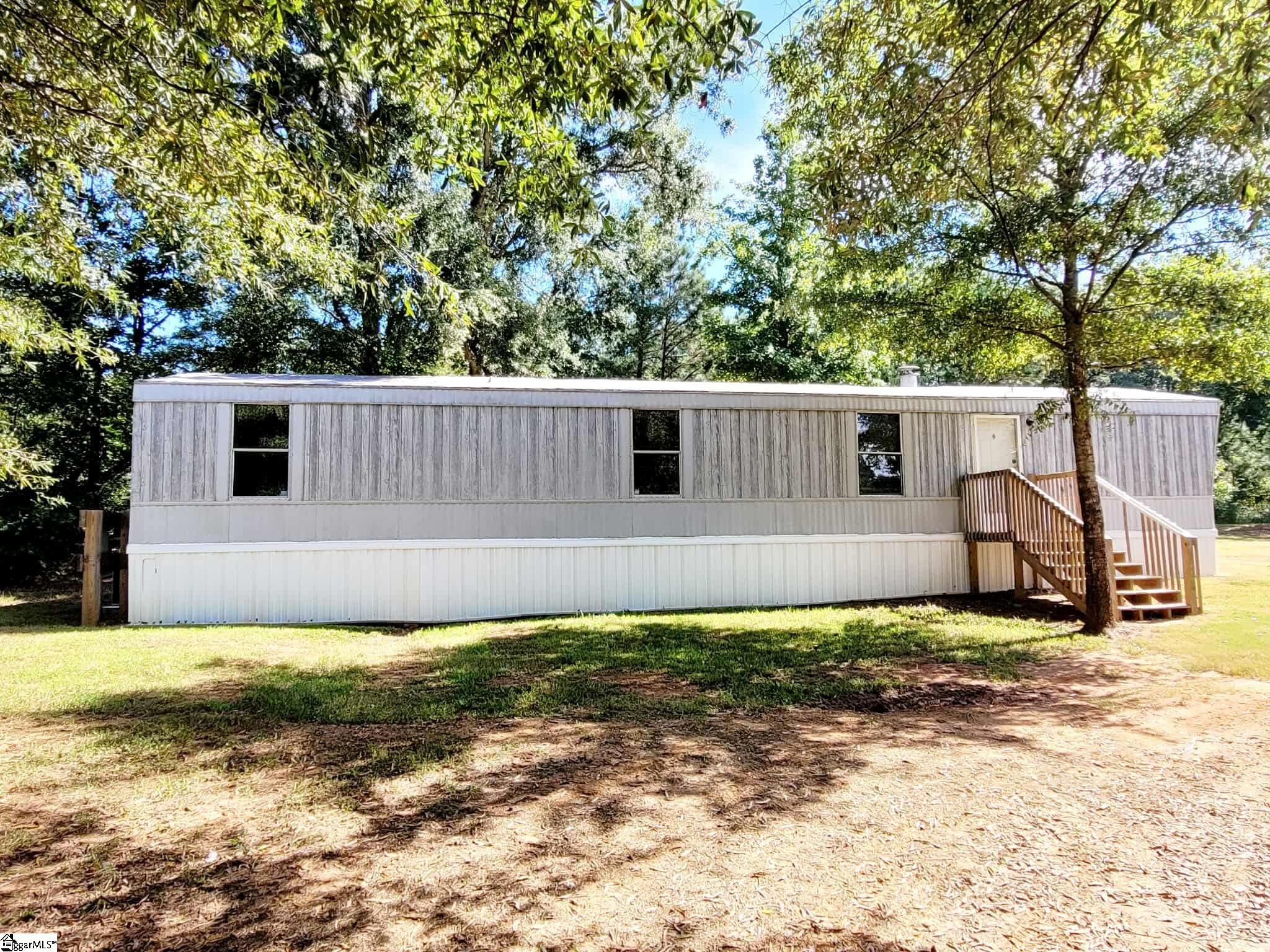 28557-76 E Highway Clinton, SC 29325 - Photo 3 of 18