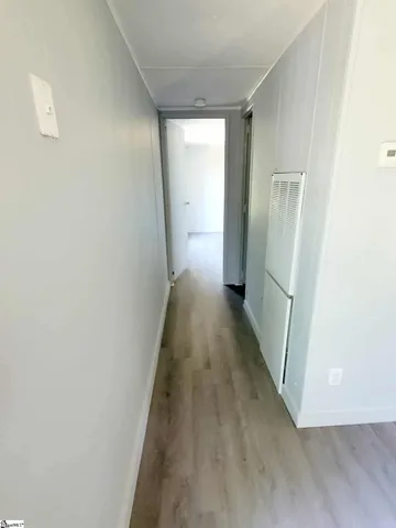 $255,000 | 28557-76 E Highway, Clinton, SC 29325