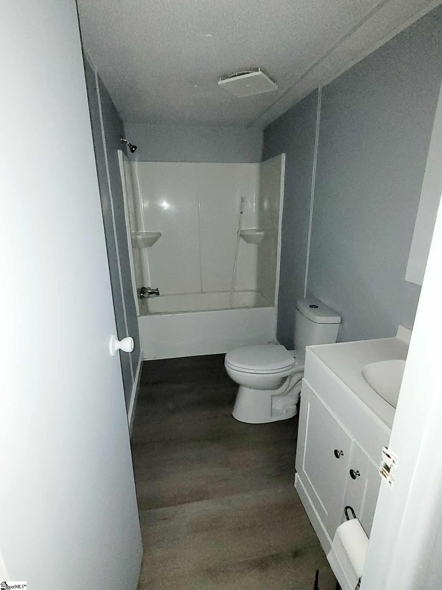 28557-76 E Highway Clinton, SC 29325 - Photo 10 of 18