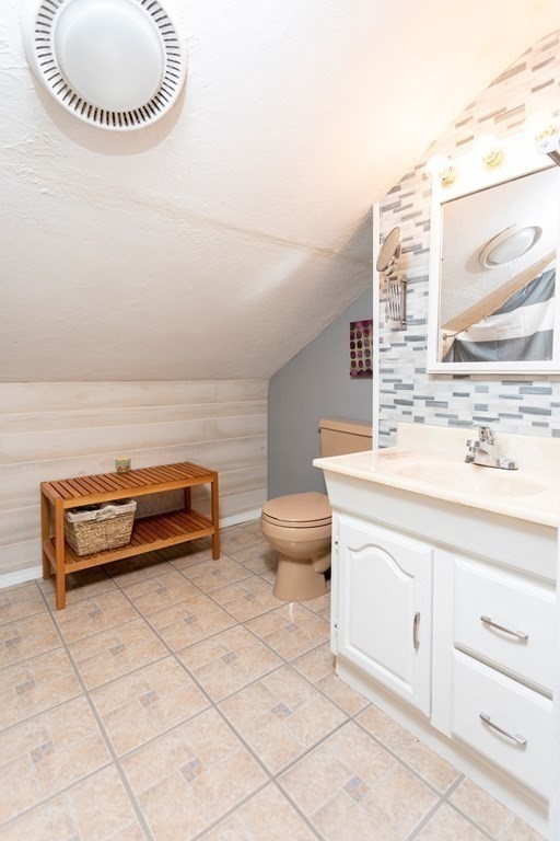 18 Angelo Street Worcester, MA 01604 - Photo 23 of 40 Gallery Image 23