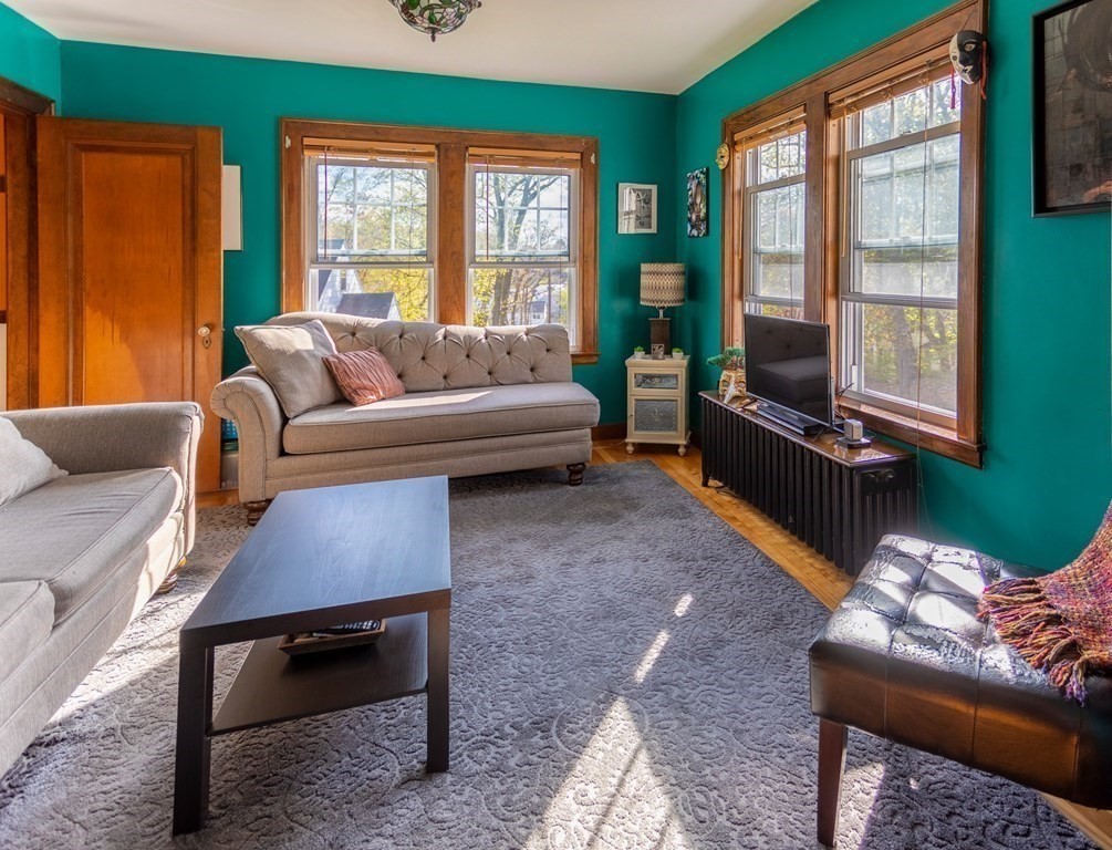 18 Angelo Street Worcester, MA 01604 - Photo 8 of 40 Gallery Image 8