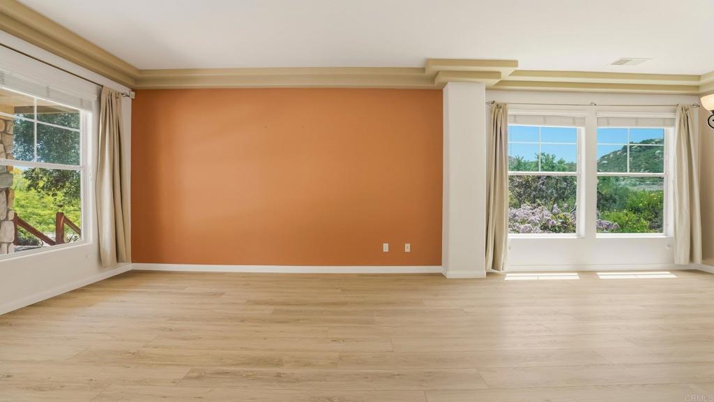 2527 Southern Oak Road Ramona, CA 92065 - Photo 18 of 56 a view of an empty room with a window