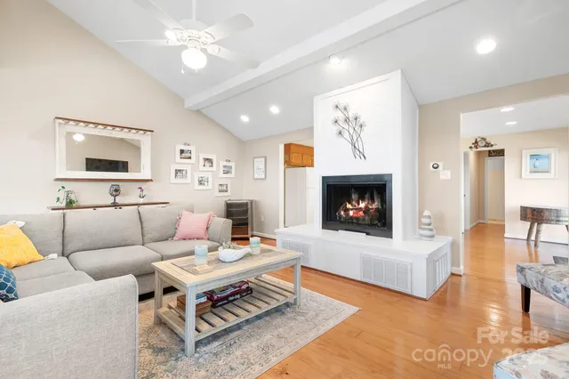 $2,299,000 | 8293 Luckey Point Road, Denver, NC 28037