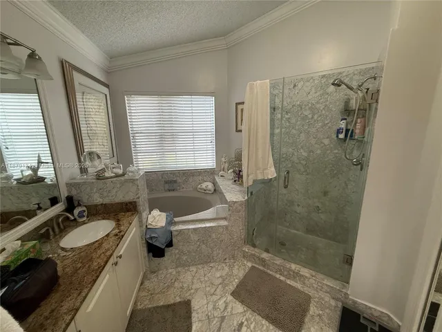 $670,000 | 1040 Southwest 153rd Terrace, Pembroke Pines, FL 33027