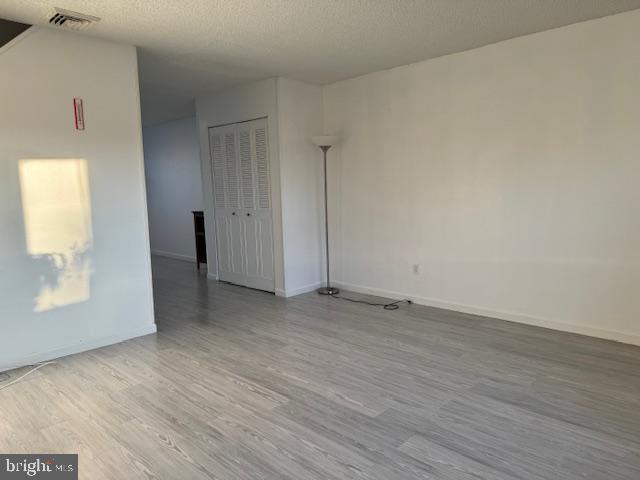 3257 Byberry Road Philadelphia, PA 19154 - Photo 11 of 36 Living Room