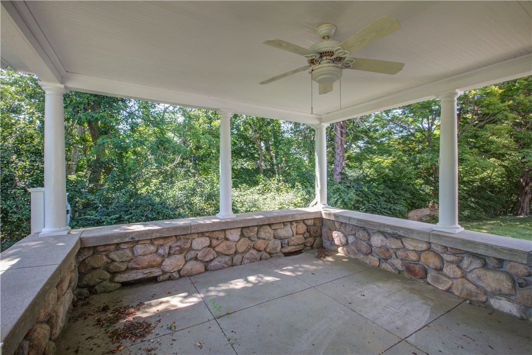 23 Shore Road Westerly, RI 02891 - Photo 24 of 31