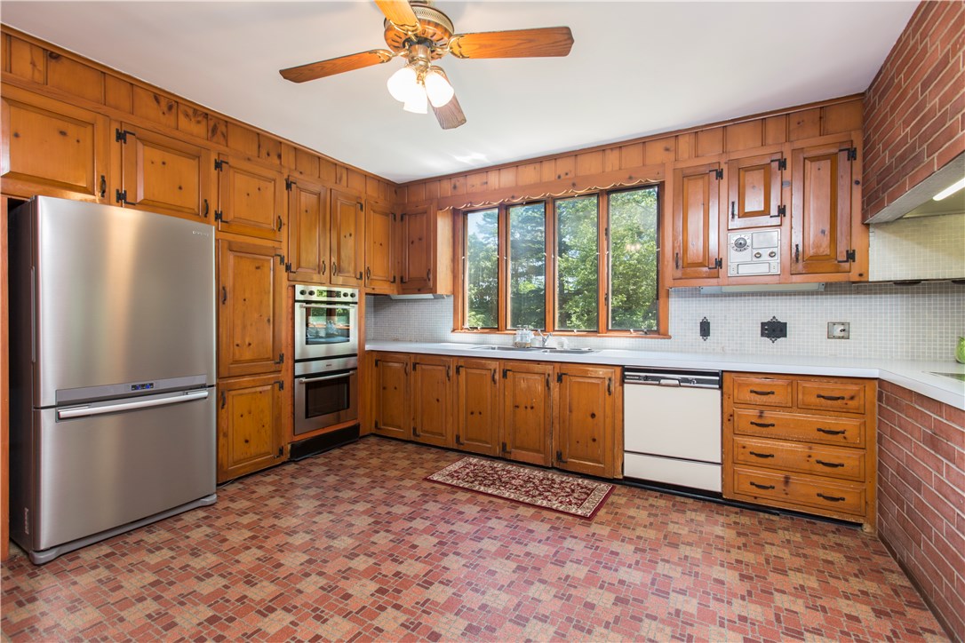 23 Shore Road Westerly, RI 02891 - Photo 10 of 31