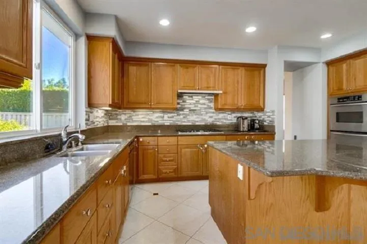 1821 Harrils Mill Avenue Chula Vista, CA 91913 - Photo 10 of 16 Gallery Image 10