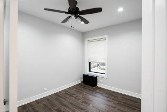 $2,333 | 6101 North Winthrop Avenue, Unit 2, Chicago, IL 60660