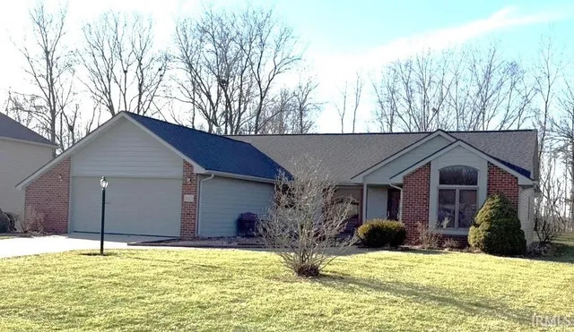 $279,900 | 2213 Laforge Lane, Auburn, IN 46706