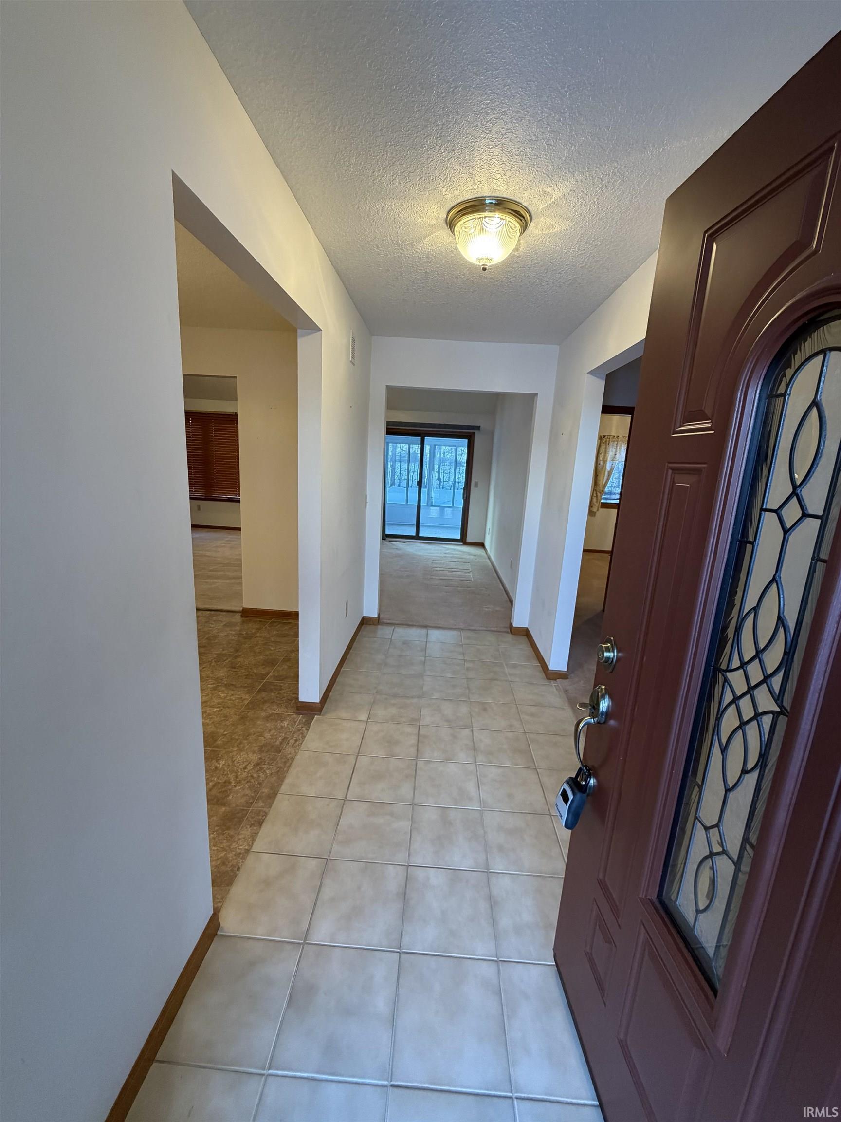 2213 Laforge Lane Auburn, IN 46706 - Photo 5 of 22