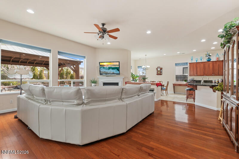 1698 Silver Thread Drive Reno, NV 89521 - Photo 9 of 38 1698 Silverthread Drive (9 of 38)