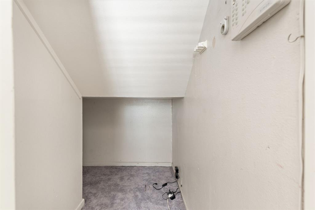 15923 Preston Road, Unit 1003 Dallas, TX 75248 - Photo 31 of 36 a view of small space