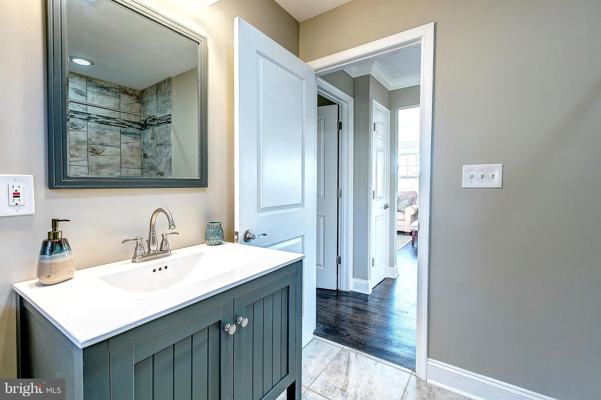 13412 Blenfield Road Phoenix, MD 21131 - Photo 23 of 30 Indulge In Elegant Details Throughout