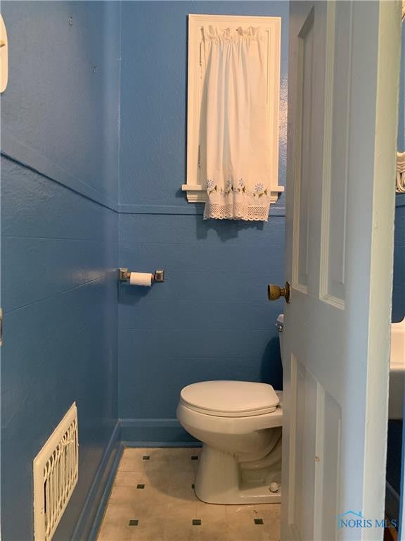 1636 Cass Road Maumee, OH 43537 - Photo 10 of 27 Gallery Image 10
