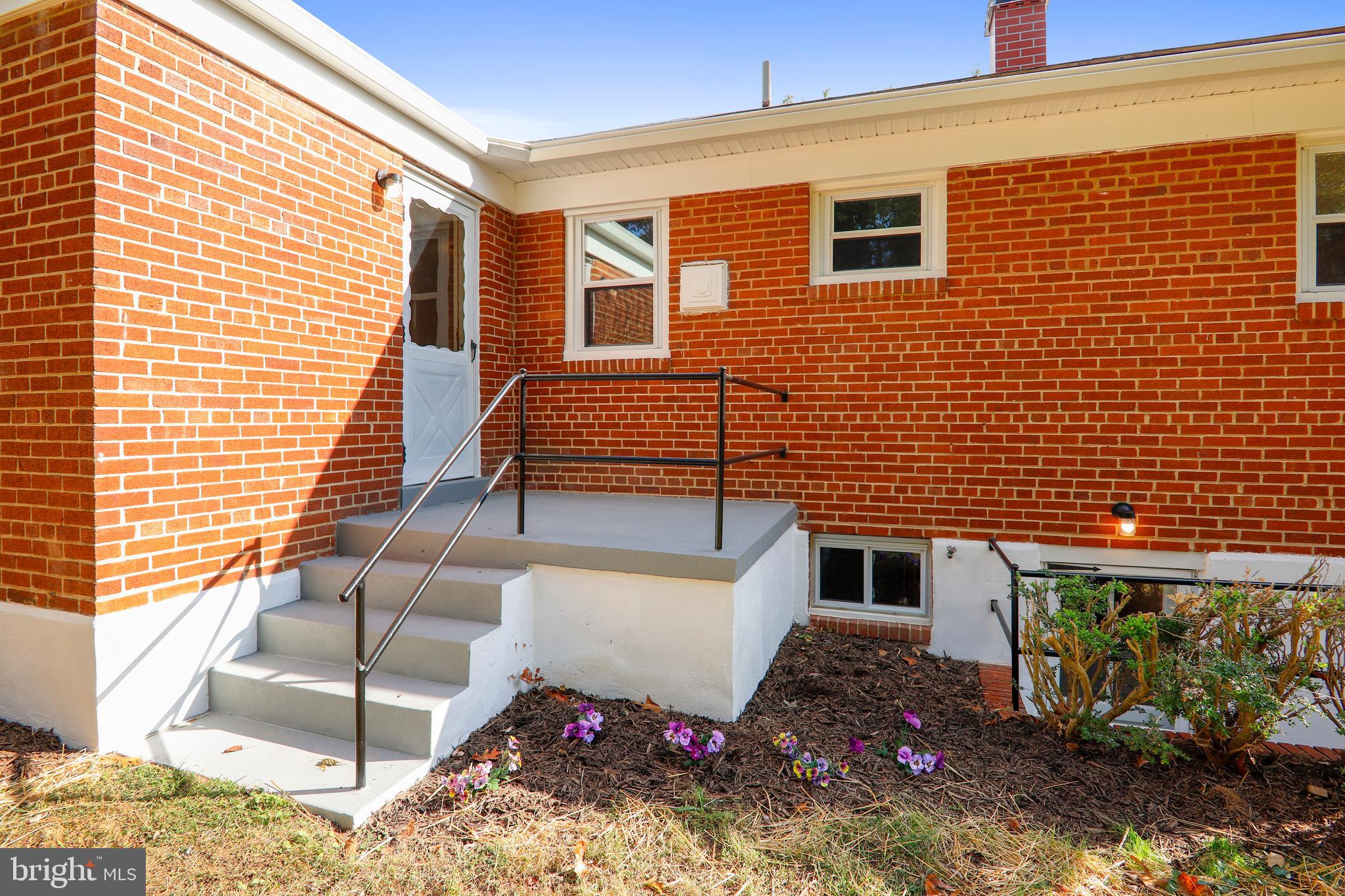 911 Whitehall Street Silver Spring, MD 20901 - Photo 16 of 68 Back porch and lower level access