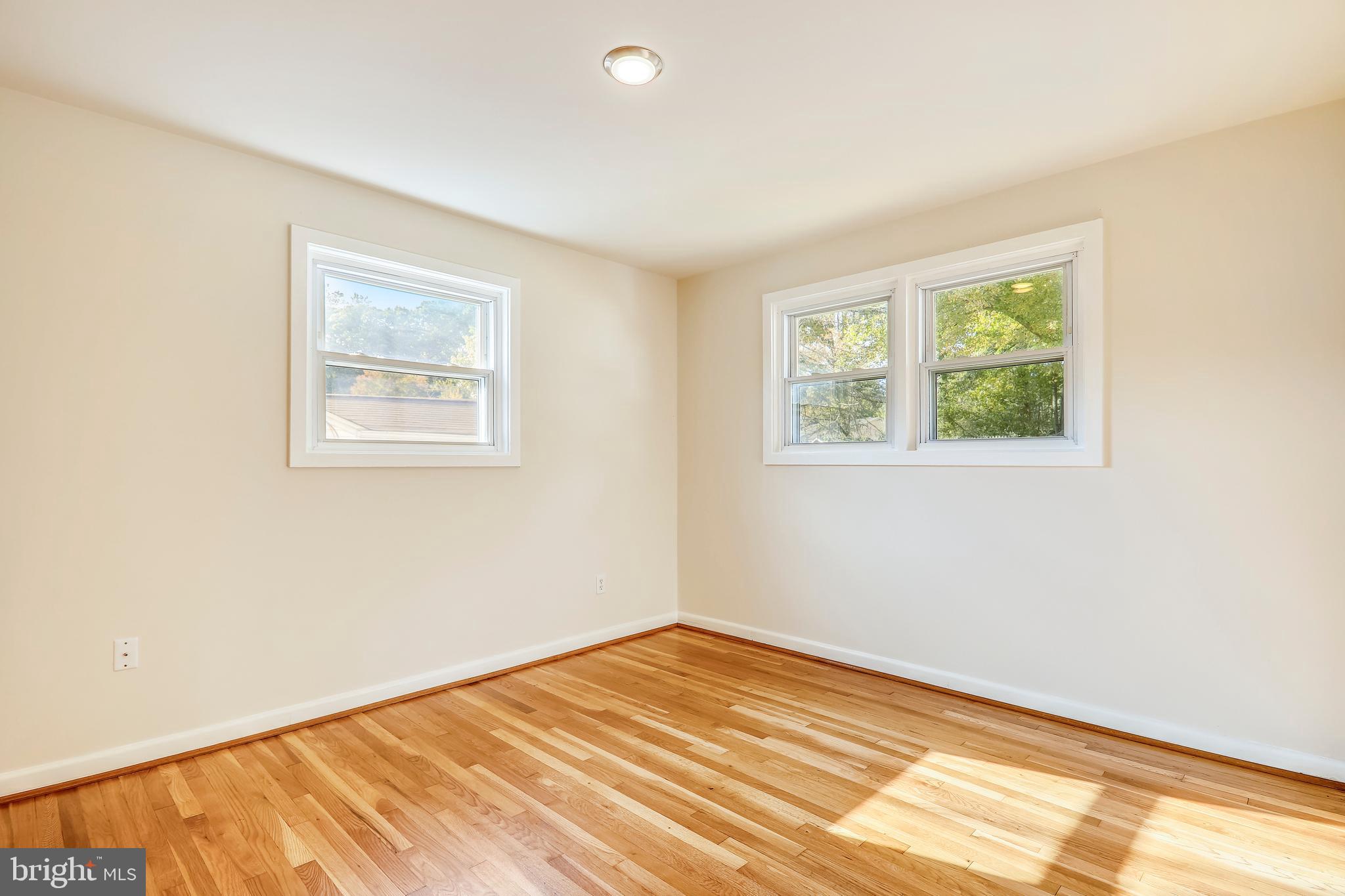 911 Whitehall Street Silver Spring, MD 20901 - Photo 25 of 68 Bedroom 2