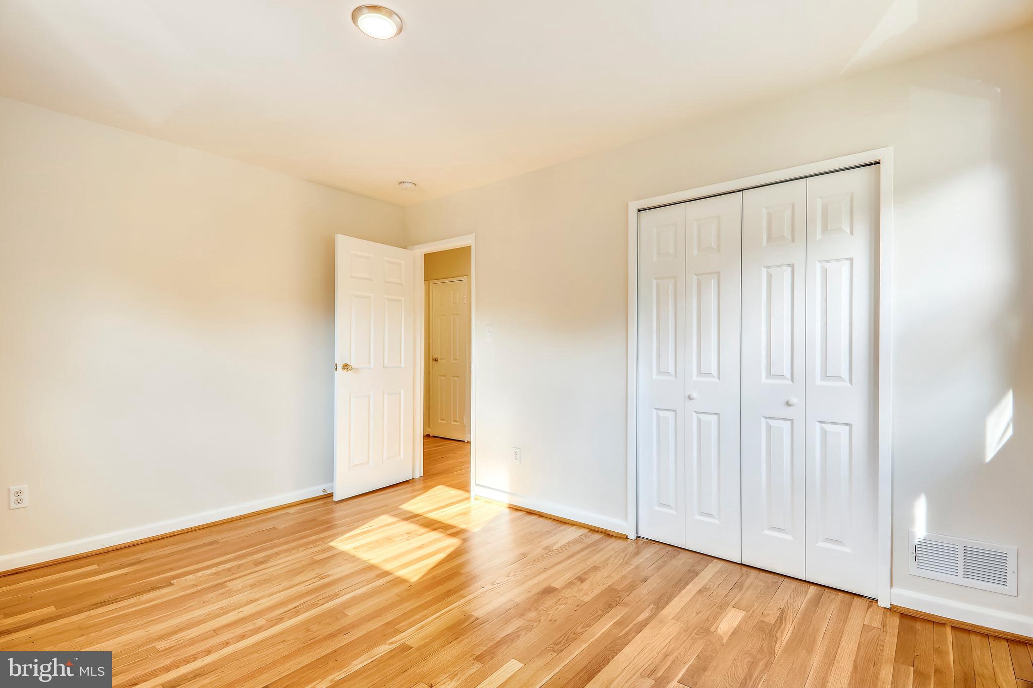 911 Whitehall Street Silver Spring, MD 20901 - Photo 26 of 68 Bedroom 3
