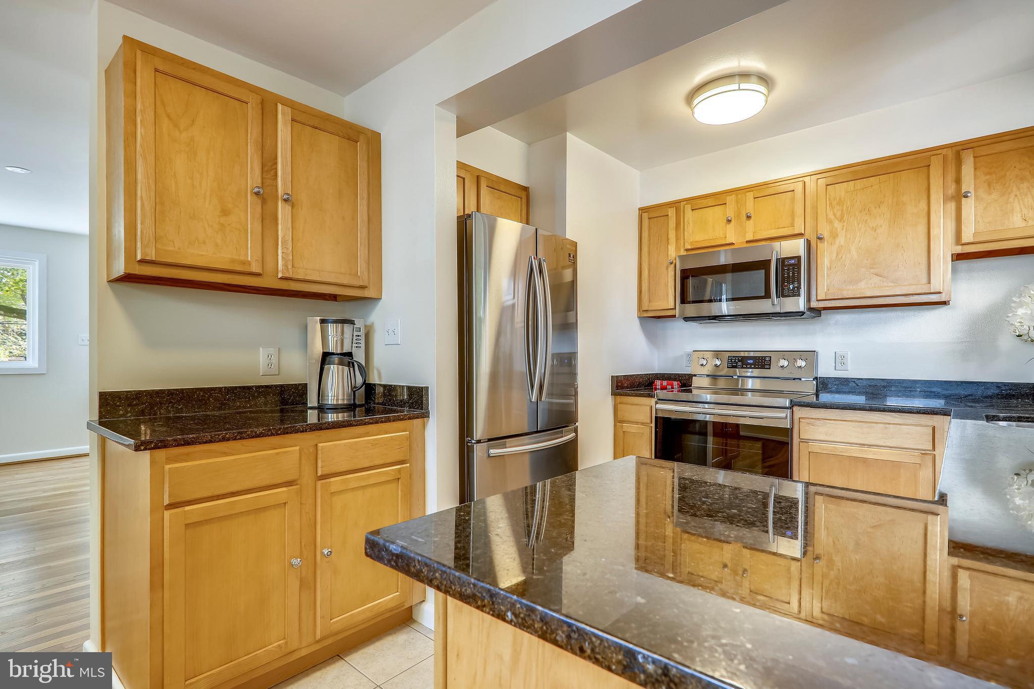 911 Whitehall Street Silver Spring, MD 20901 - Photo 10 of 68 Updated kitchen