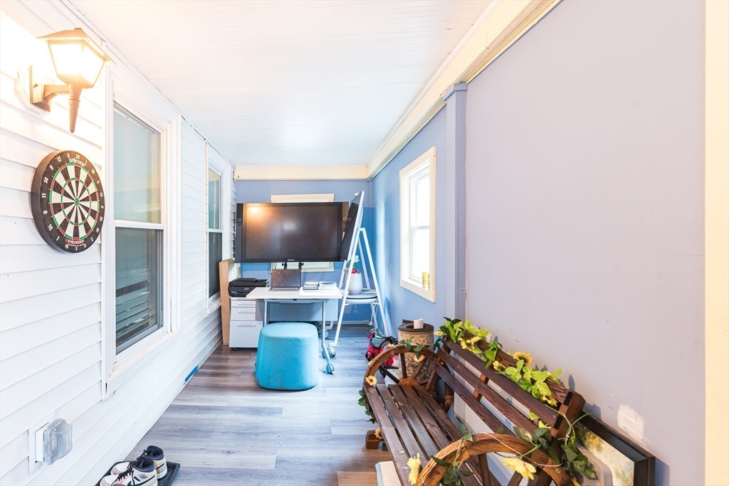 12 Warren Place Lynn, MA 01902 - Photo 29 of 40