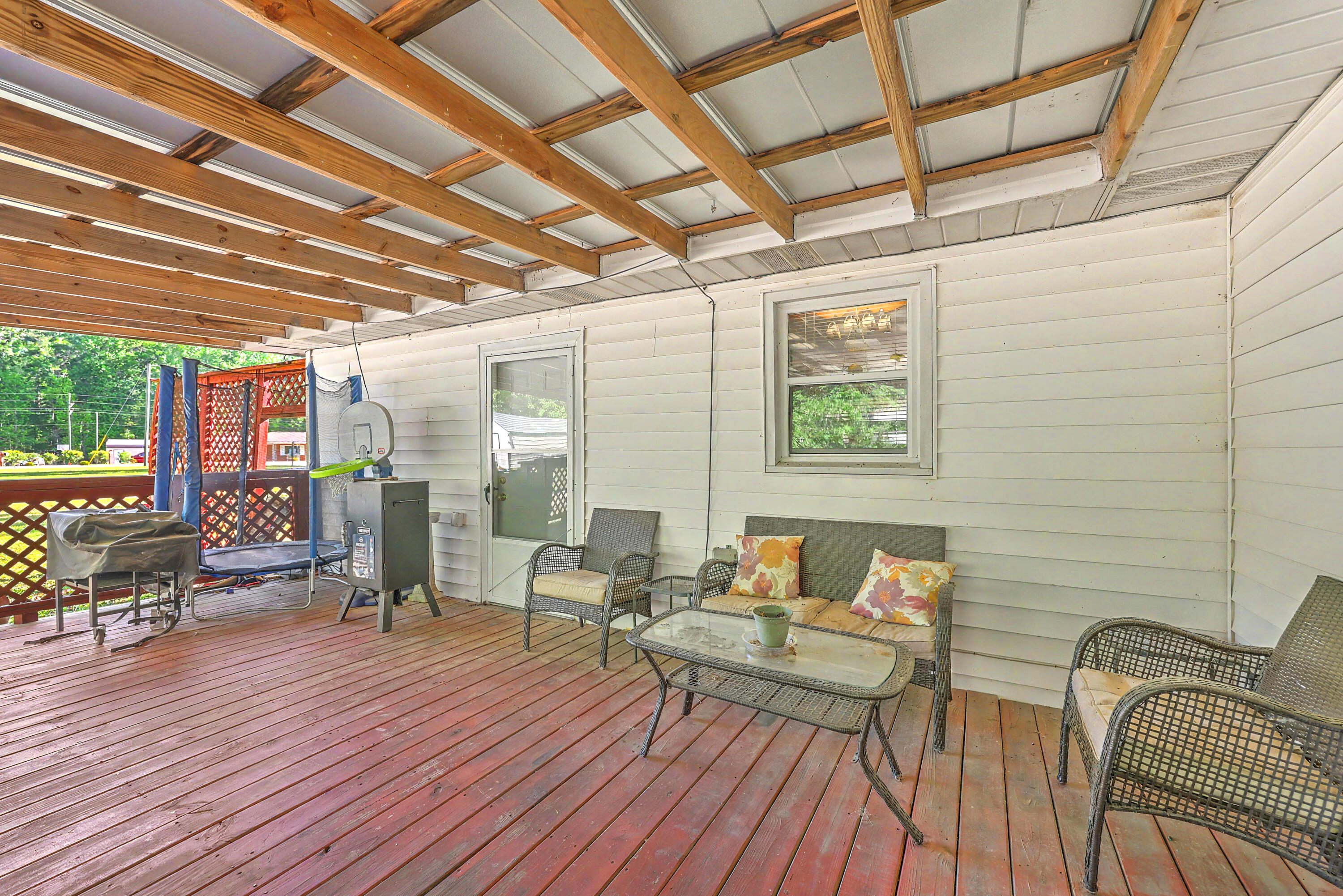 104 Saluda Street Hampton, SC 29924 - Photo 22 of 25 Back Deck