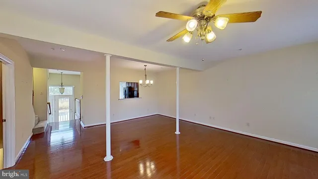 $2,000 | 48369 Surfside Drive, Lexington Park, MD 20653