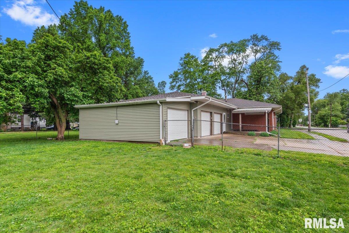 3300 South 2nd Street Springfield, IL 62703 - Photo 44 of 49