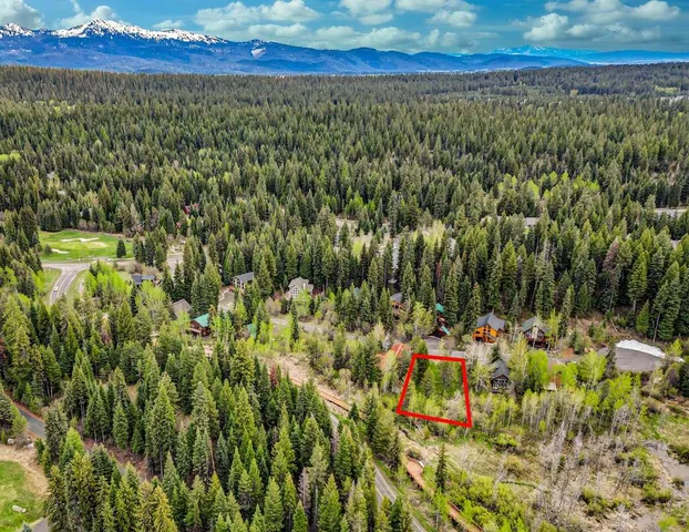 $174,900 | 905 Camas Place, Unit 10, McCall, ID 83638