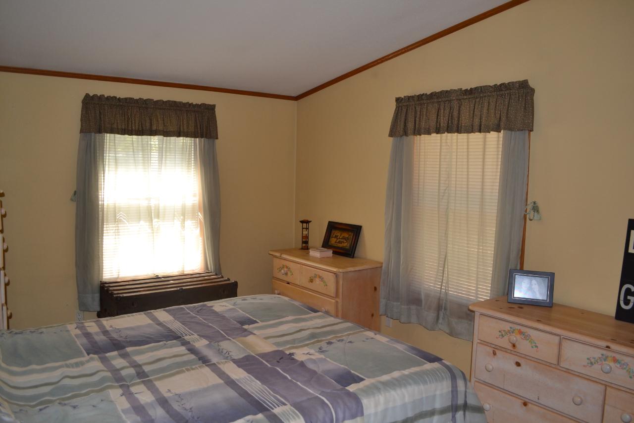 1694 Lake Road Rhinelander, WI 54501 - Photo 14 of 26 Gallery Image 14