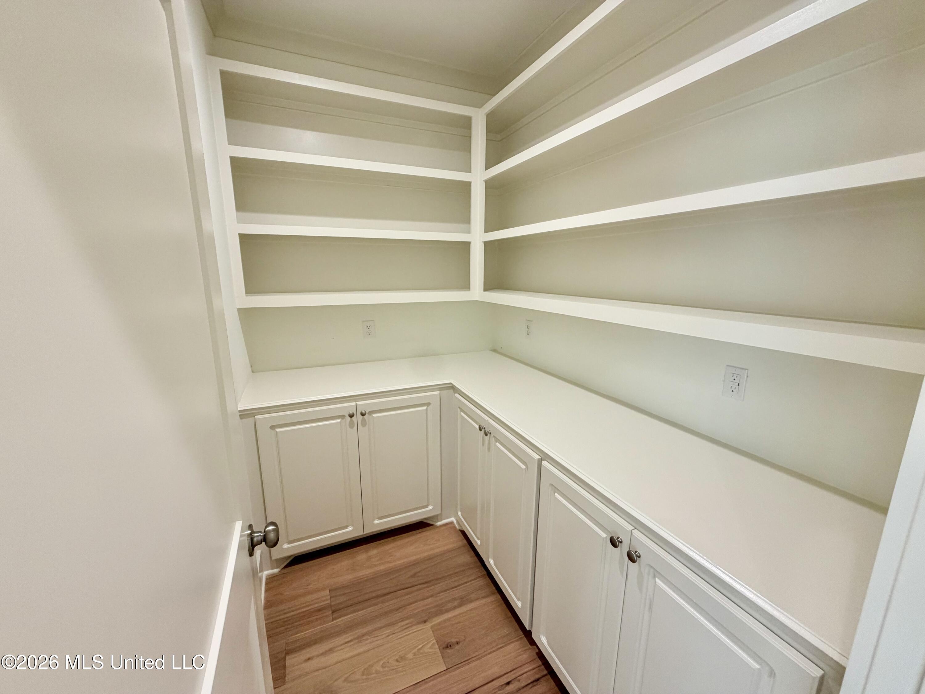 821 Thornberry Ridge Madison, MS 39110 - Photo 15 of 41 Library - 18 of 43