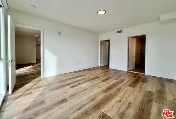 $5,980 | 5801 Camerford Avenue, Unit PH6, Los Angeles, CA 90038