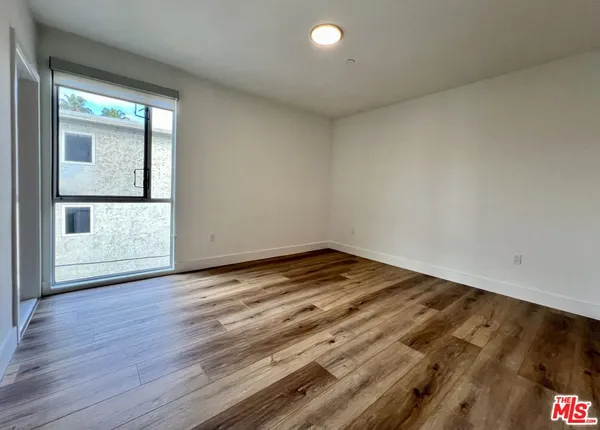 $5,980 | 5801 Camerford Avenue, Unit PH6, Los Angeles, CA 90038