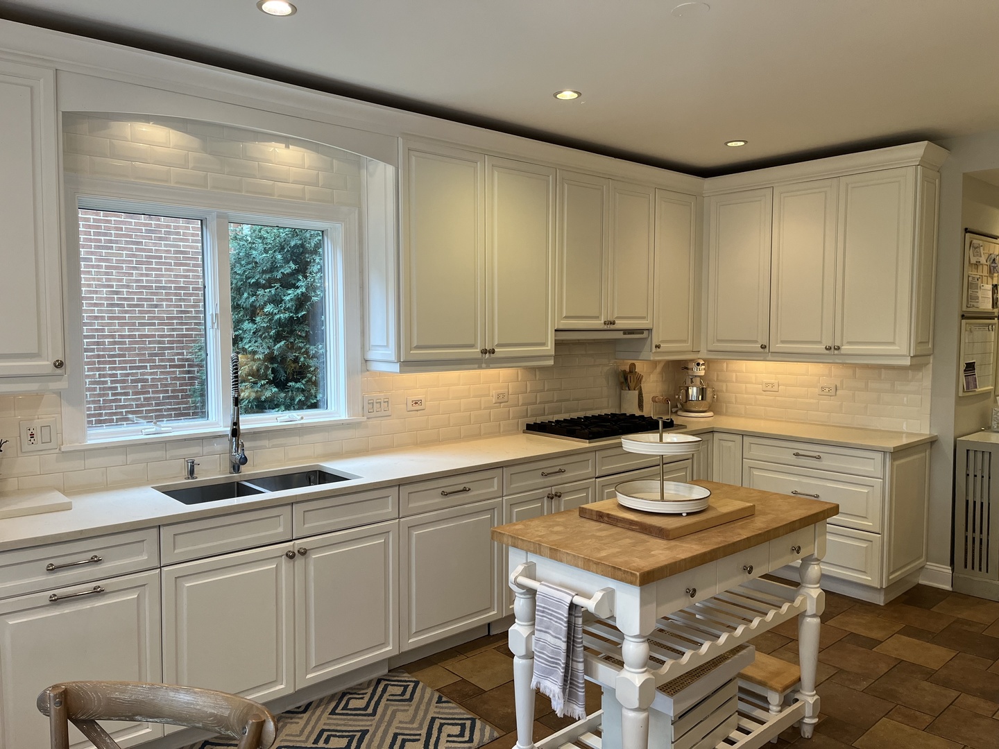 1173 Cherry Street Winnetka, IL 60093 - Photo 5 of 24