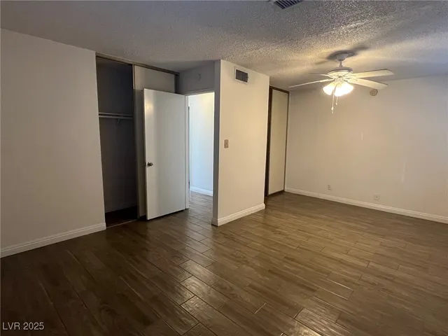 $2,100 | 3737 Prosperity Lane, Las Vegas, NV 89147