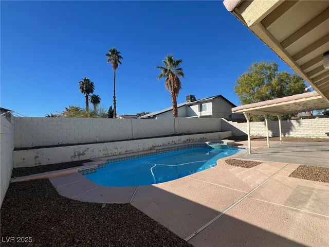 $2,100 | 3737 Prosperity Lane, Las Vegas, NV 89147