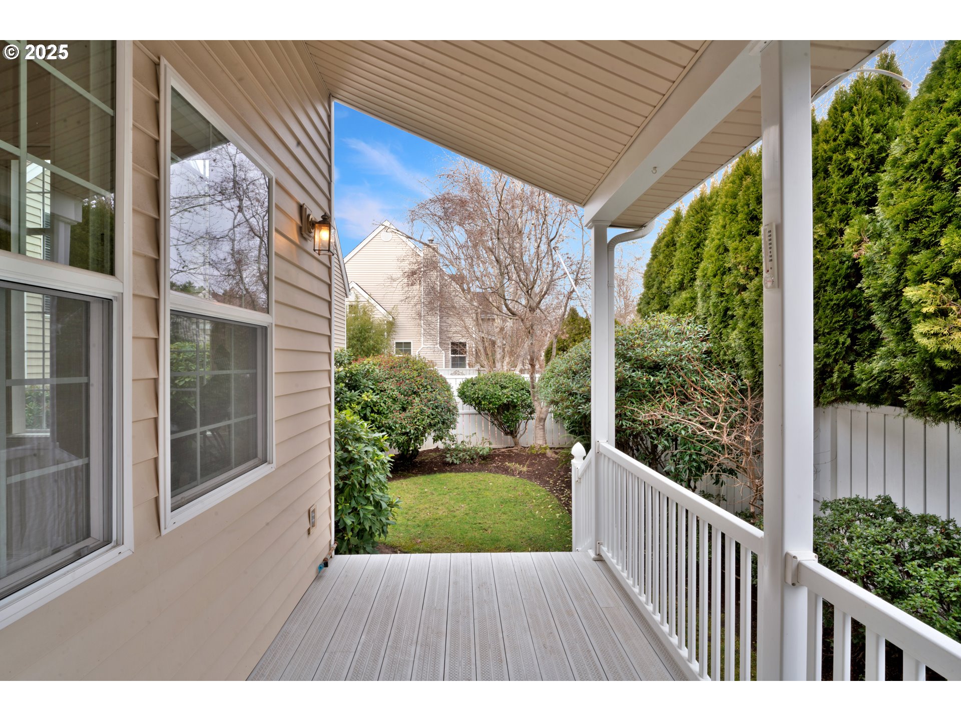578 Covey Lane Eugene, OR 97401 - Photo 11 of 38 Covered Porch