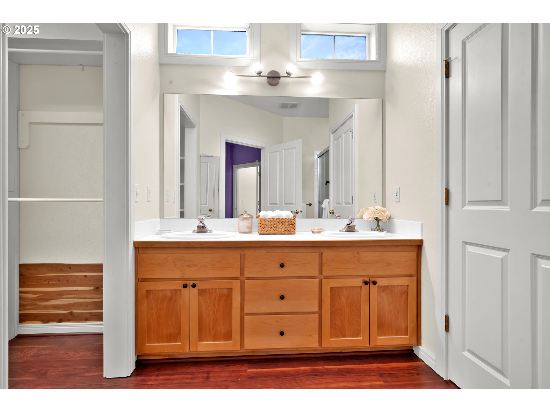 578 Covey Lane Eugene, OR 97401 - Photo 20 of 38 Bathroom, Attached